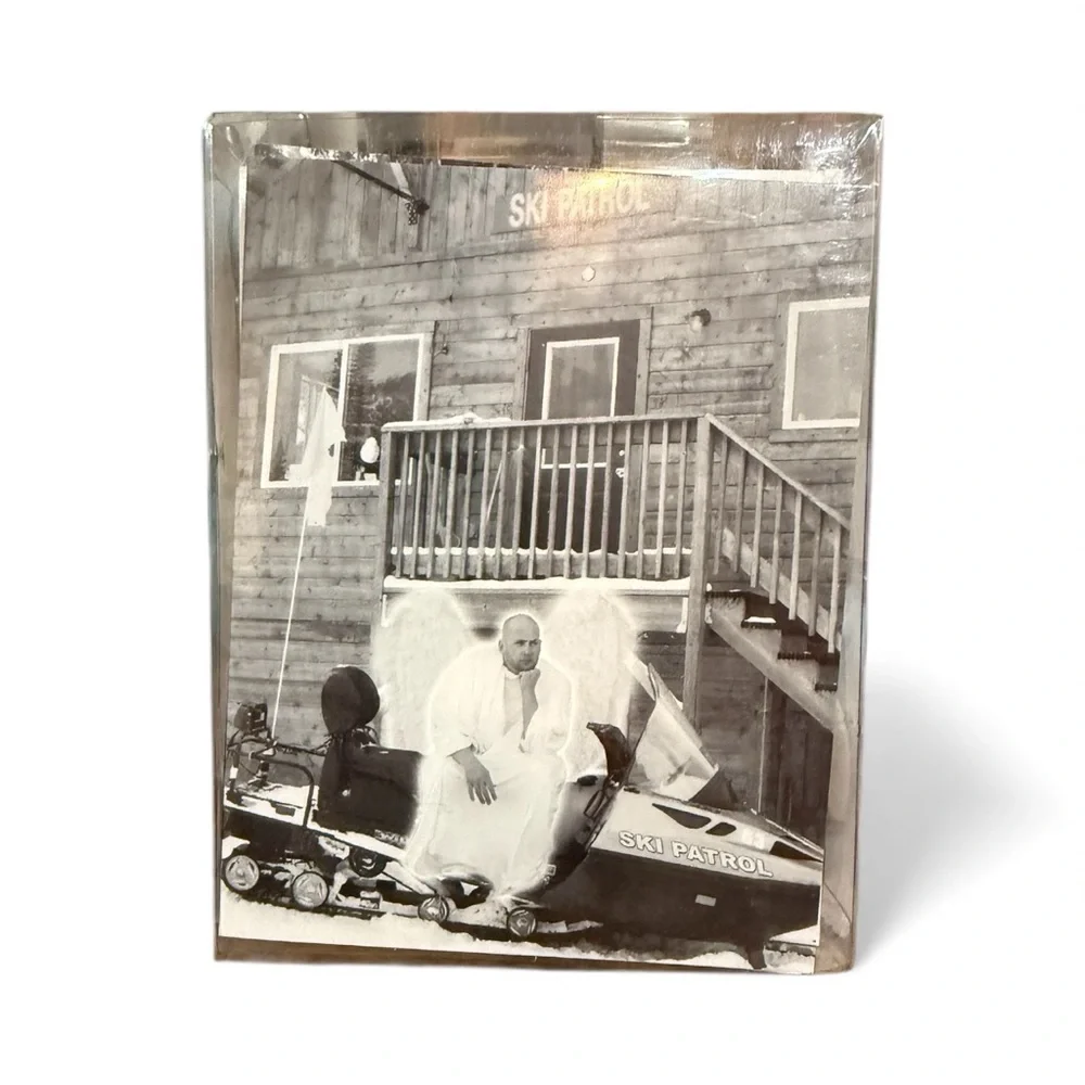 3/$18 NEW- Vintage Unseen Wings Black and White Photo Blank Cards and Envelopes - Picture 2 of 5
